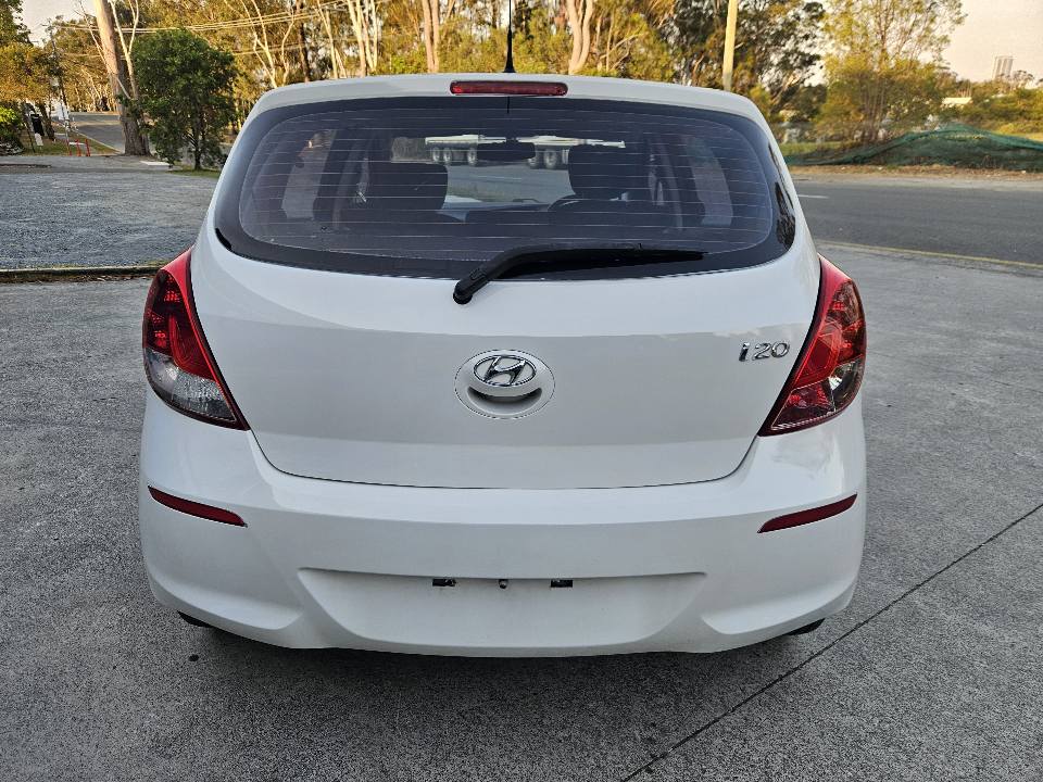 2014 i208.jpg